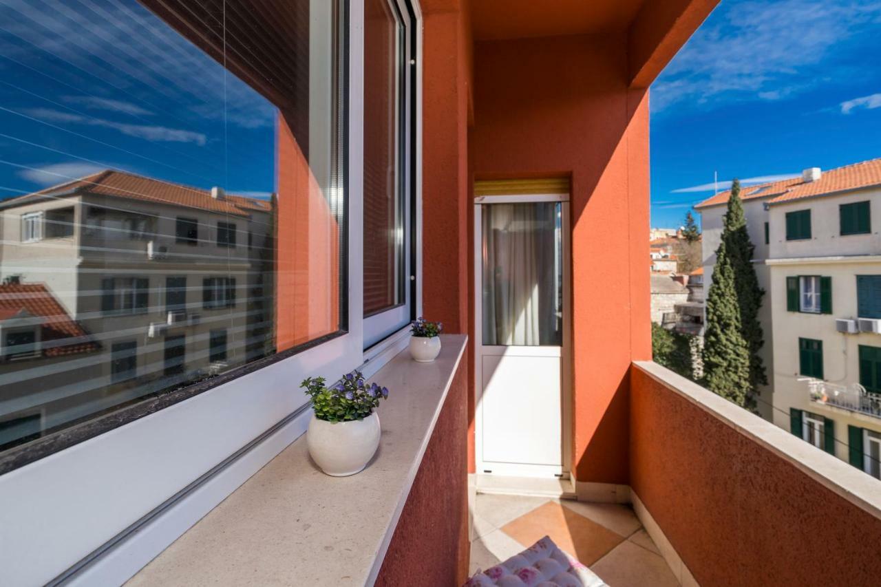 Apartment Old Town With Sea View Split Exterior photo