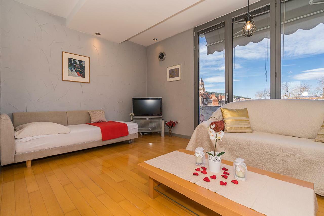 Apartment Old Town With Sea View Split Exterior photo